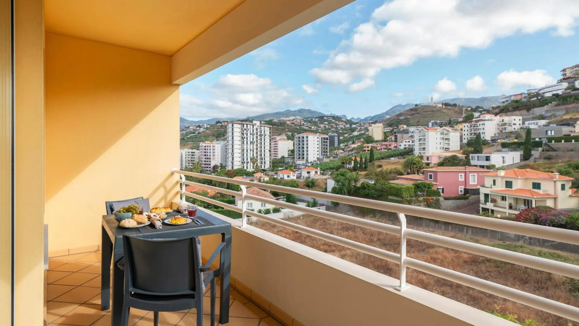 Apartment Green Park By An Island Apart Funchal